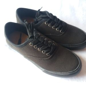 206 Collective Women's  Lace Up Casual Sneaker 6